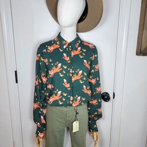 ModCloth Fox Print Button Up Blouse Medium Woodland Cottagecore Fairy Whimsical